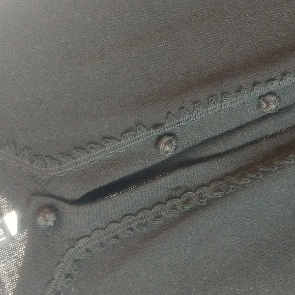 Helen Hsu black knit cardigan - Picture 4 of 7